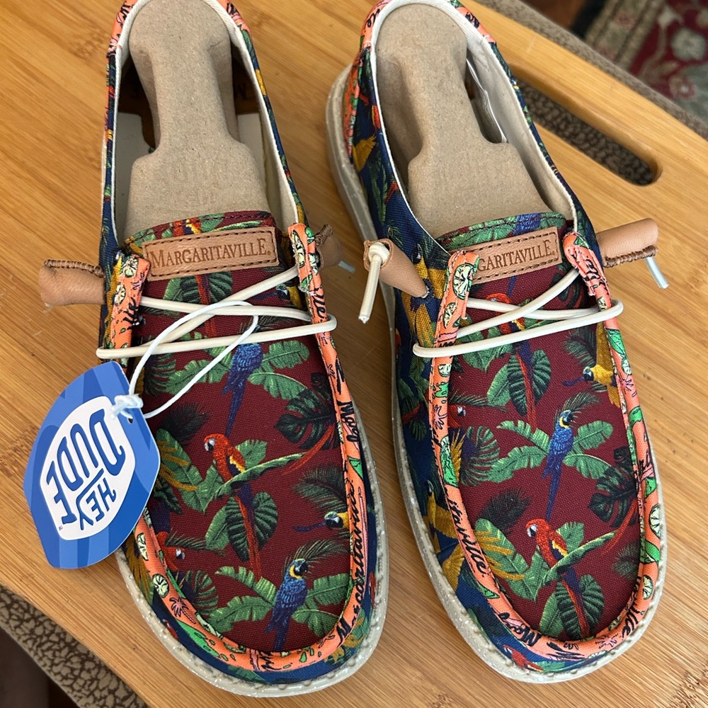 Margaritaville Parrot Print Casual Shoes